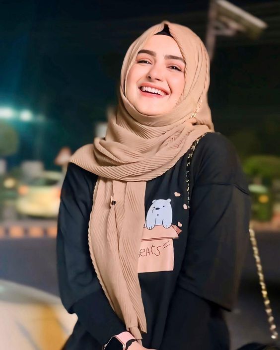 Call Girls Service in Lahore